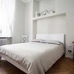 Gabriele 83