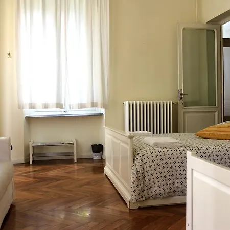 Gabriele 83 Panzió Torino