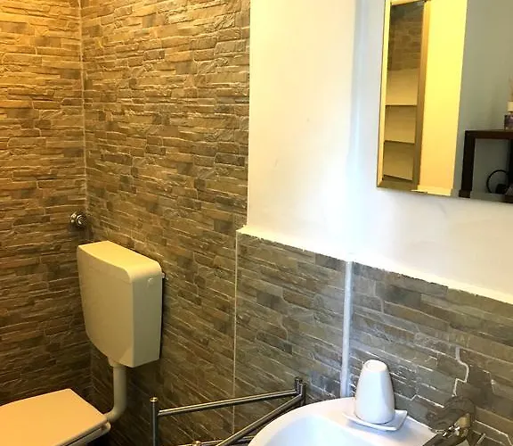 Gabriele 83 Oda ve Kahvaltı