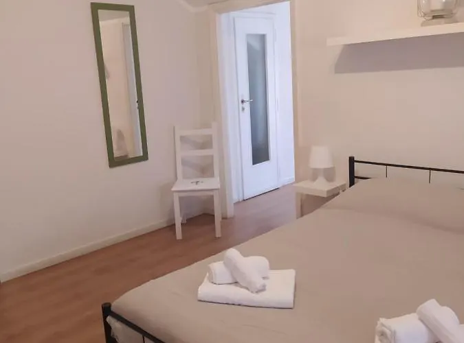 Oda ve Kahvaltı Gabriele 83 Torino